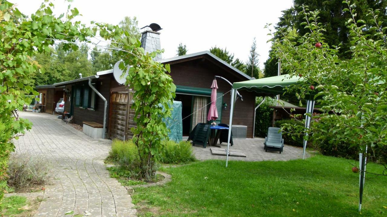 Ferienhaus zwischen Wald und See Möhnesee Exterior foto